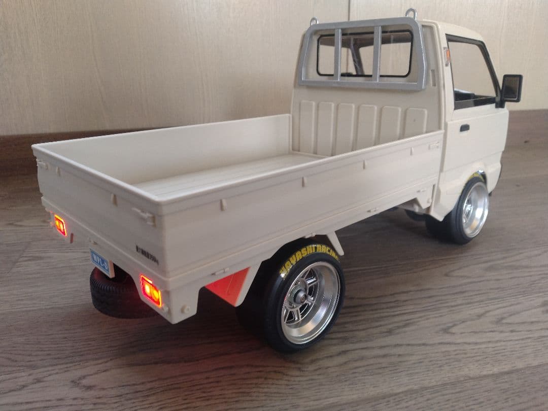 WPLスズキキャリー軽トラドリフトラジコン　RCカー