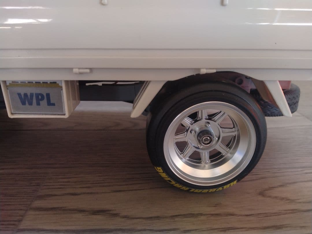 WPLスズキキャリー軽トラドリフトラジコン　RCカー