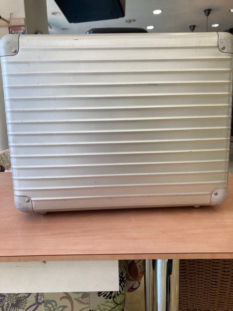 RIMOWA リモワ クラシックフライト アタッシュケース アルミ