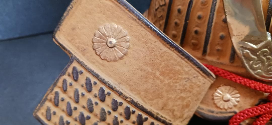【希少品】　高岡　金次銅器製　出世兜　兜　金属工芸 鉄製 鋳物　端午の節句　置物