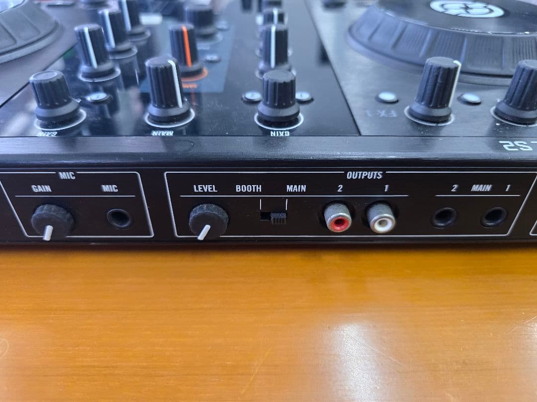 TRAKTOR　Control　s2mk1