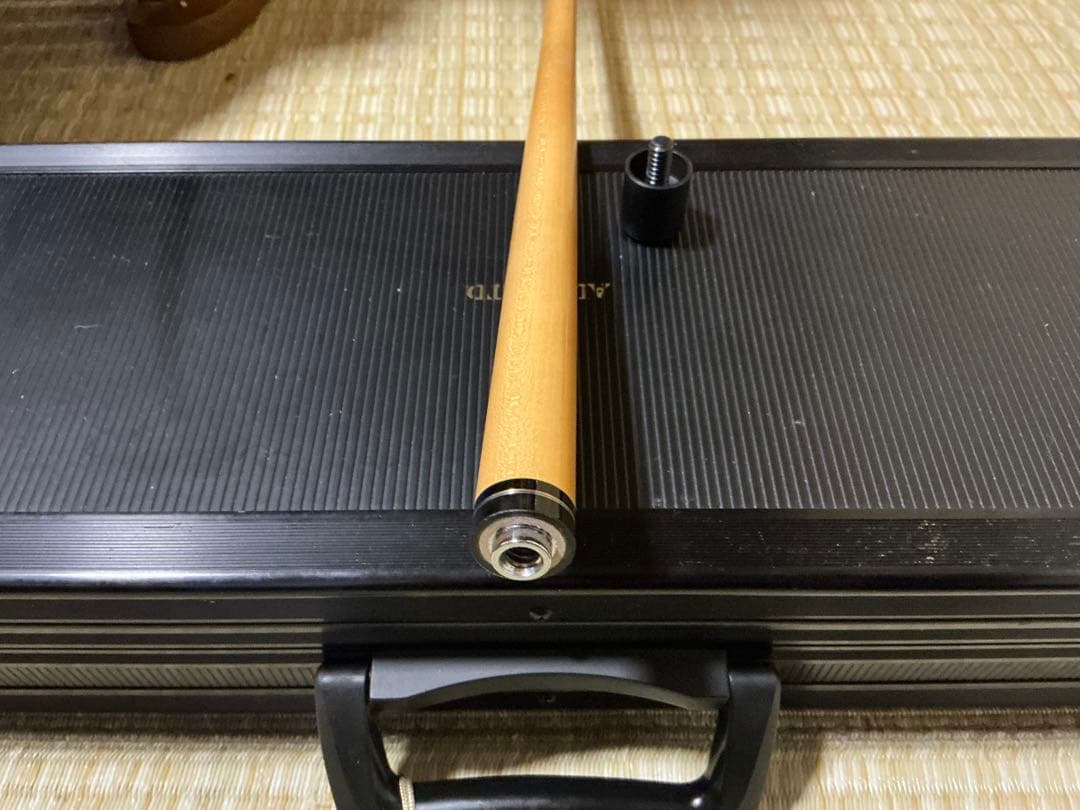 Mezz Cues ビリヤードキュー