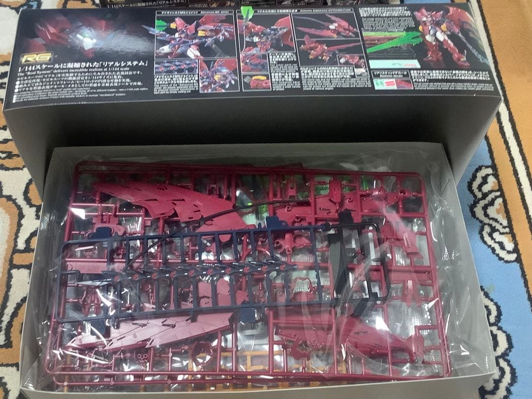 t*a様 【未組立】ガンプラHG7個.RG2個セット+1