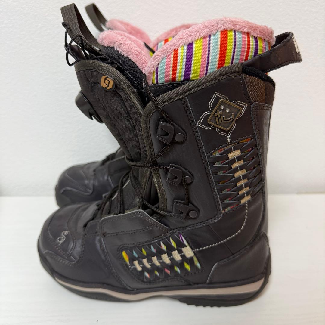 即発送 SALOMON レディース スノーボードブーツ 23cm ブラウン ボア