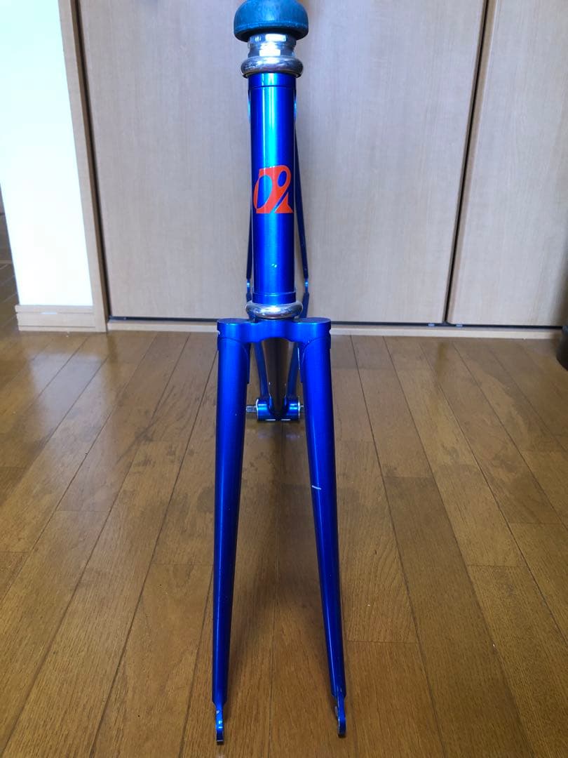 引き取り可。東京都。ピストフレーム。メーカーポンバープロ。
