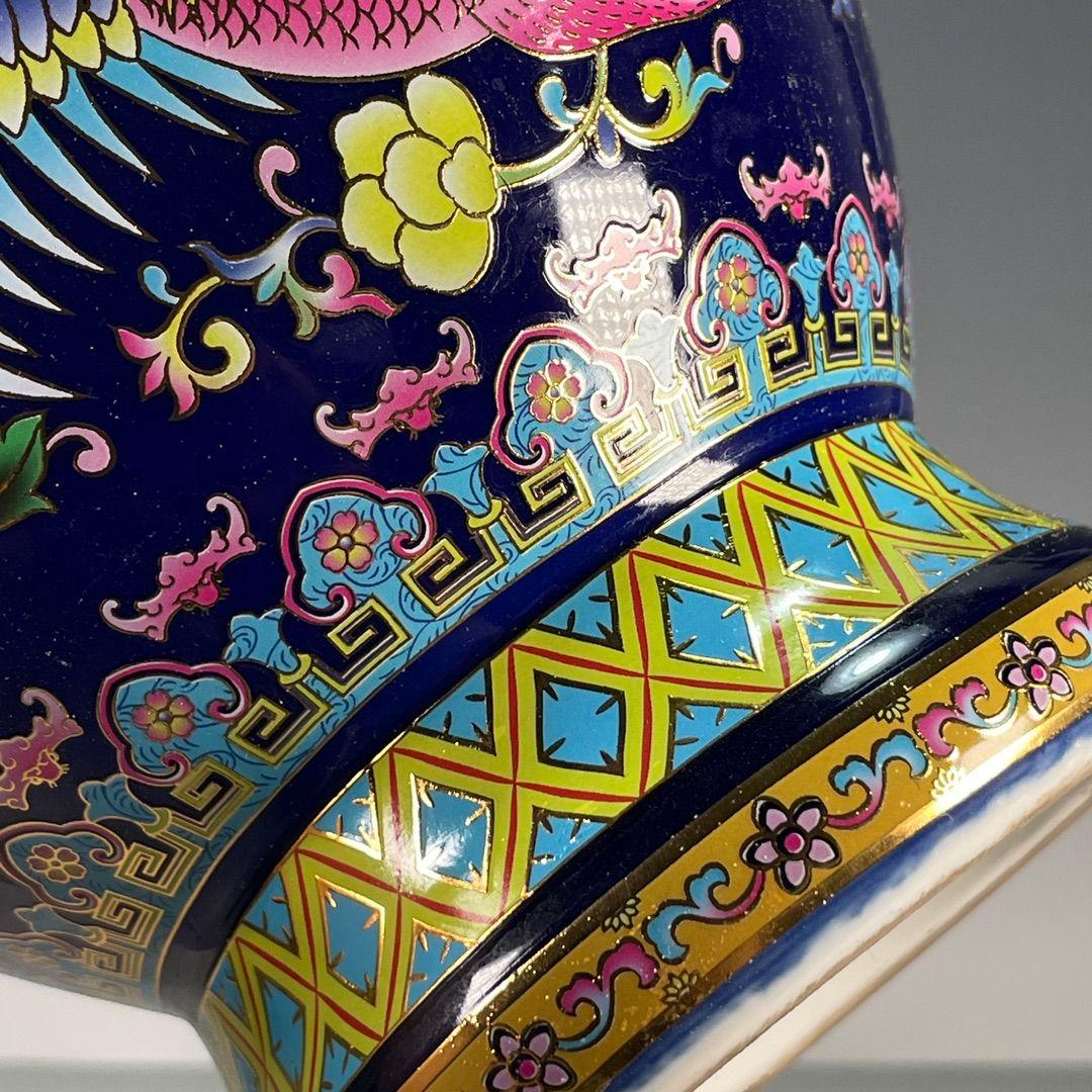 大清乾隆鳳紋両耳賞瓶 景徳鎮 陶磁器 装飾品 現代工芸品 美術品 置物