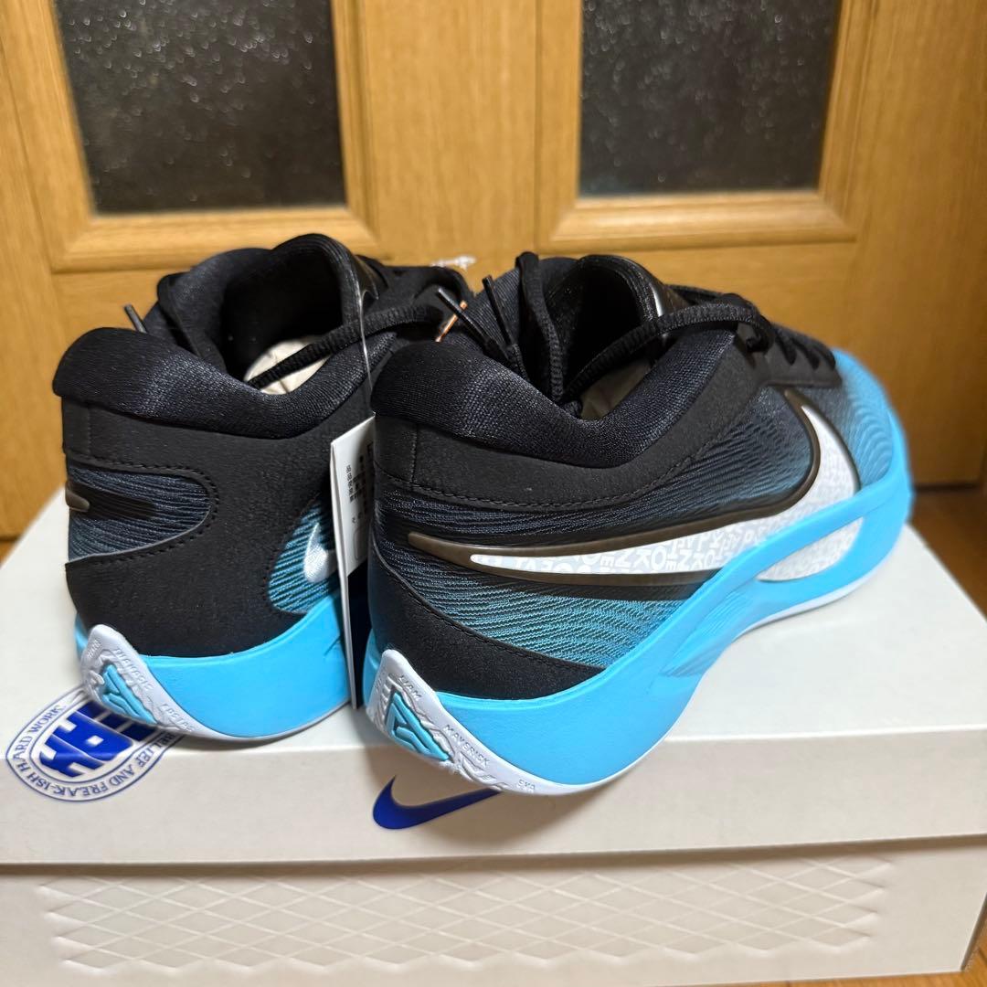 NIKE ヤニスフリーク6 クリスマス27.5cm バッシュ