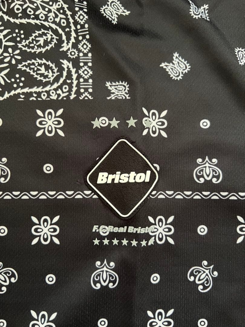 F.C.Real Bristol × New Era ゴルフモックネック