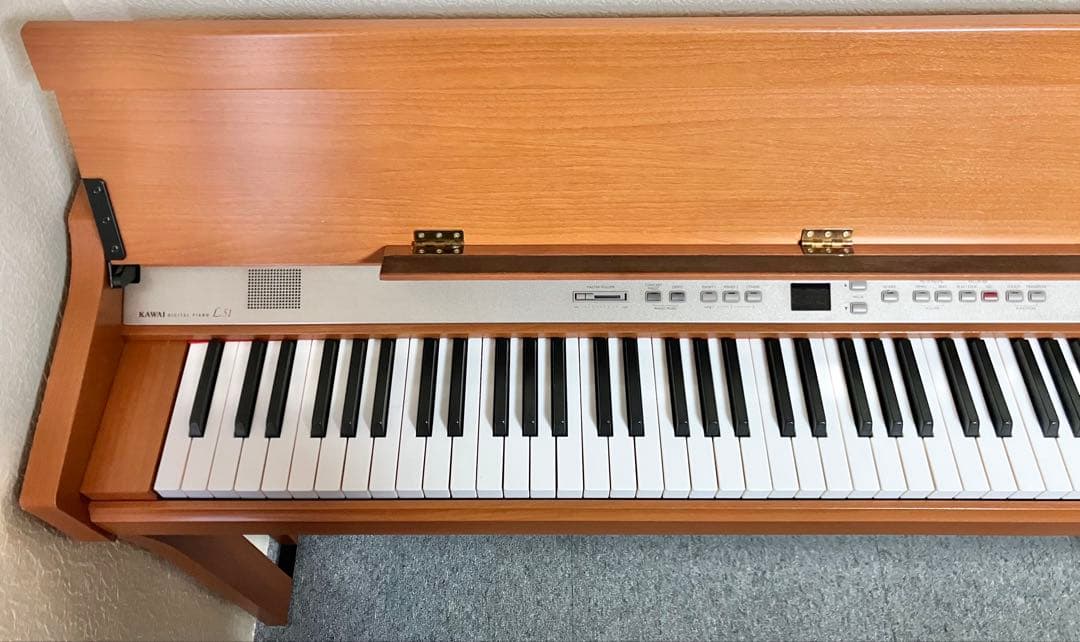 KAWAI 電子ピアノ 木製鍵盤 L51 【無料配送可能】