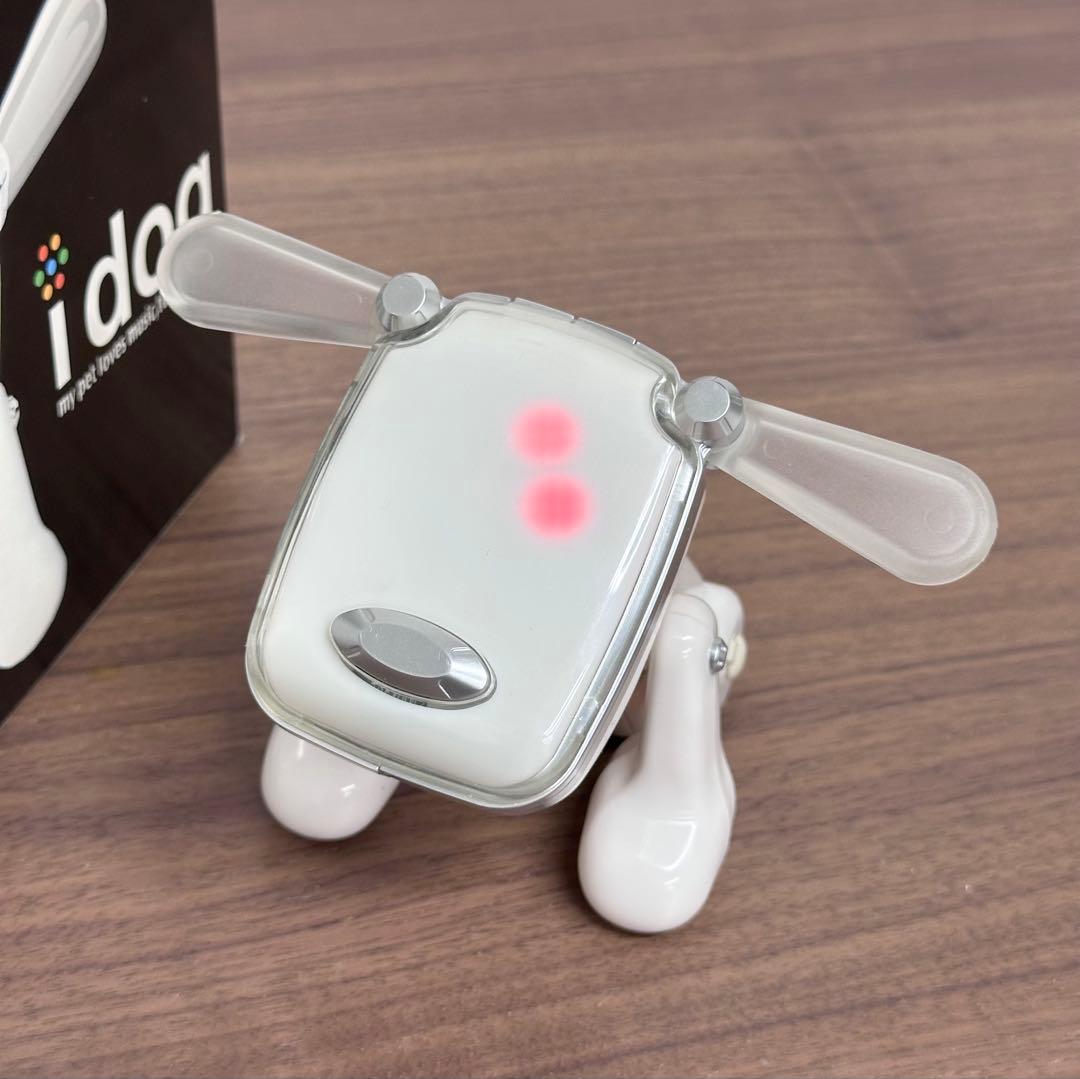 i dog 音楽に反応するおもちゃ ホワイト 箱付き　SEGA TOYS