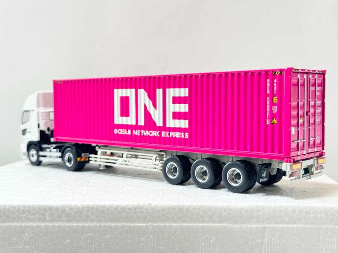 【トミカ】日野・プロフィア　海上コンテナトレーラー　HINO デコトラ