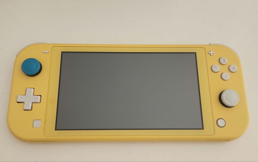 ジャンク　Nintendo Switch Lite イエロー