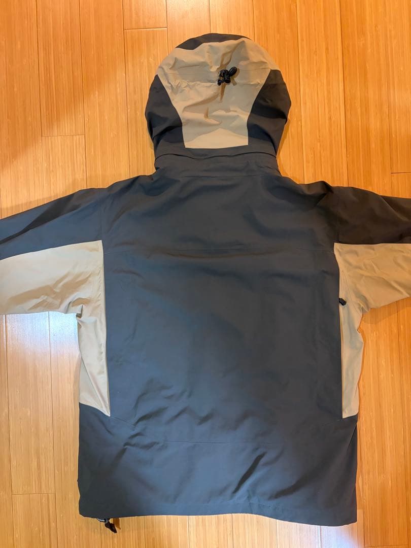 Burton AK GORE-TEX ジャケット M