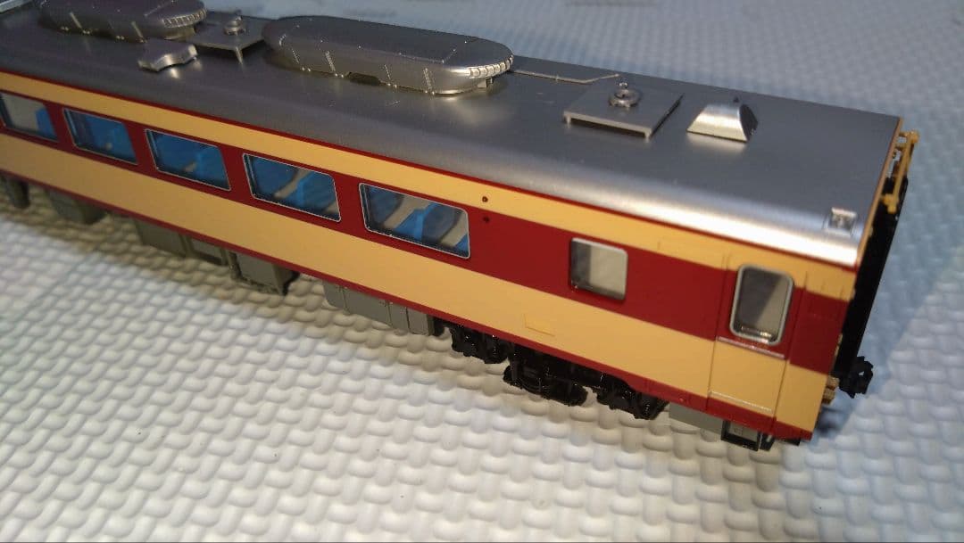 HOゲージ KATO キハ80(M付)(M無).81.82 4両セット　中古車両