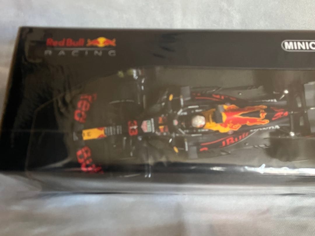 ミニチャンプス1/18レッドブルマックスフェルスタッペン2021年アブダビGP