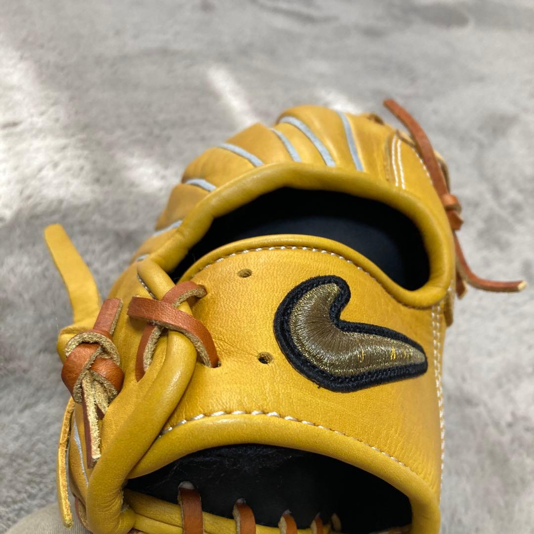 Nike SHAIDO EDGE 軟式グローブ 内野手用　右投げ用