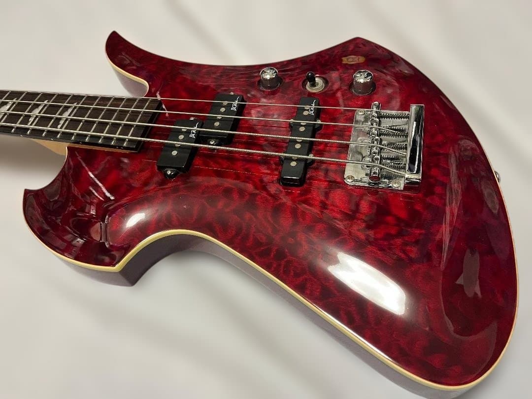 B.C.Rich モッキンバードベース　シースルーレッド　Masterpiece
