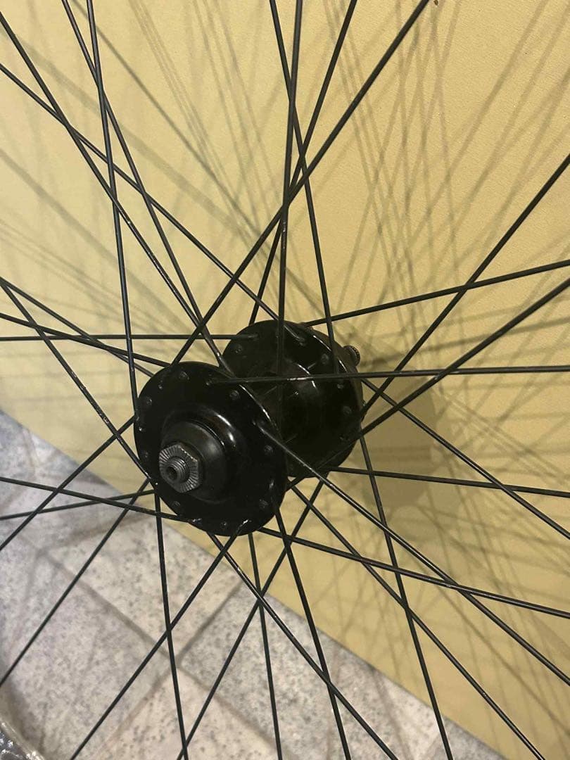 ロードバイクホイール ボントレガー tlr ディスクブレーキ