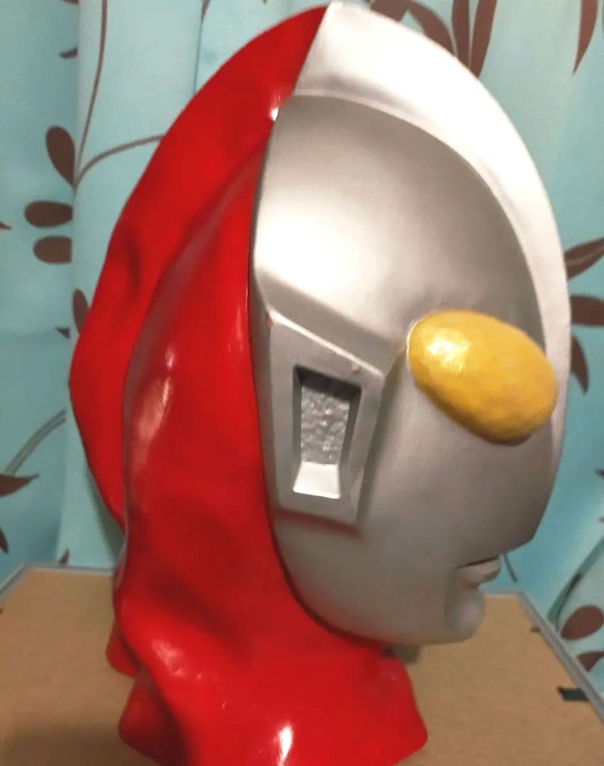 ウルトラマン