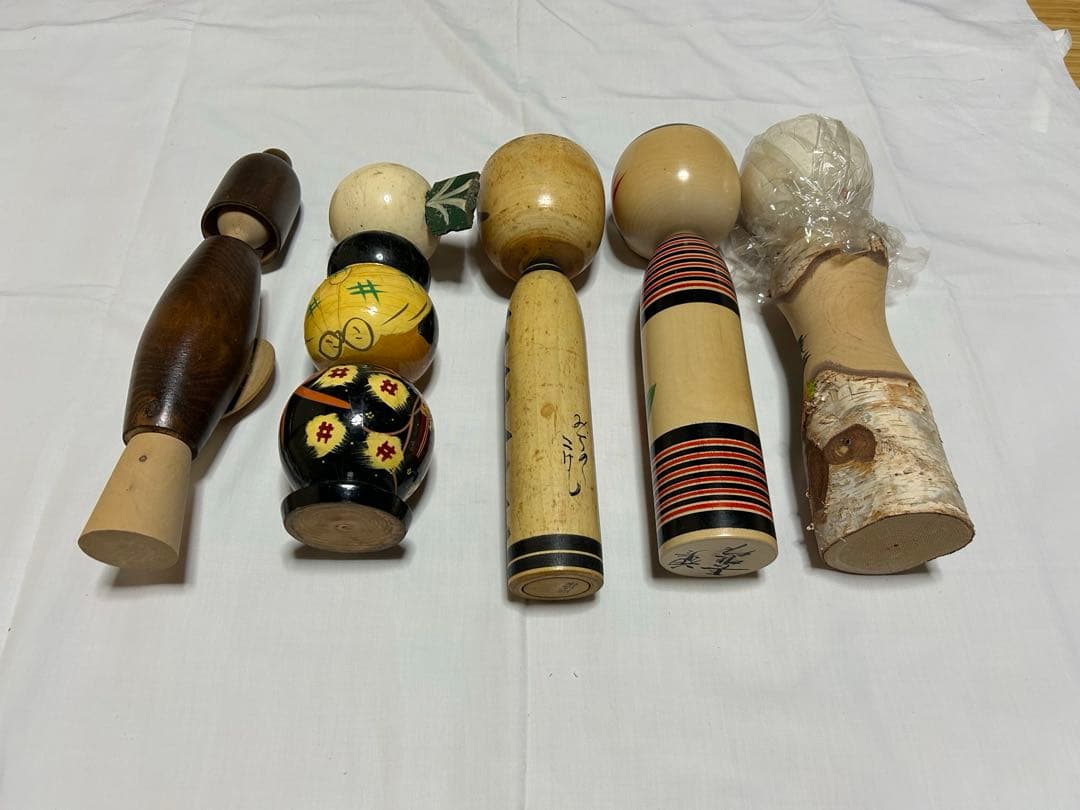伝統的な木製こけし人形コレクション　まとめ売り41体