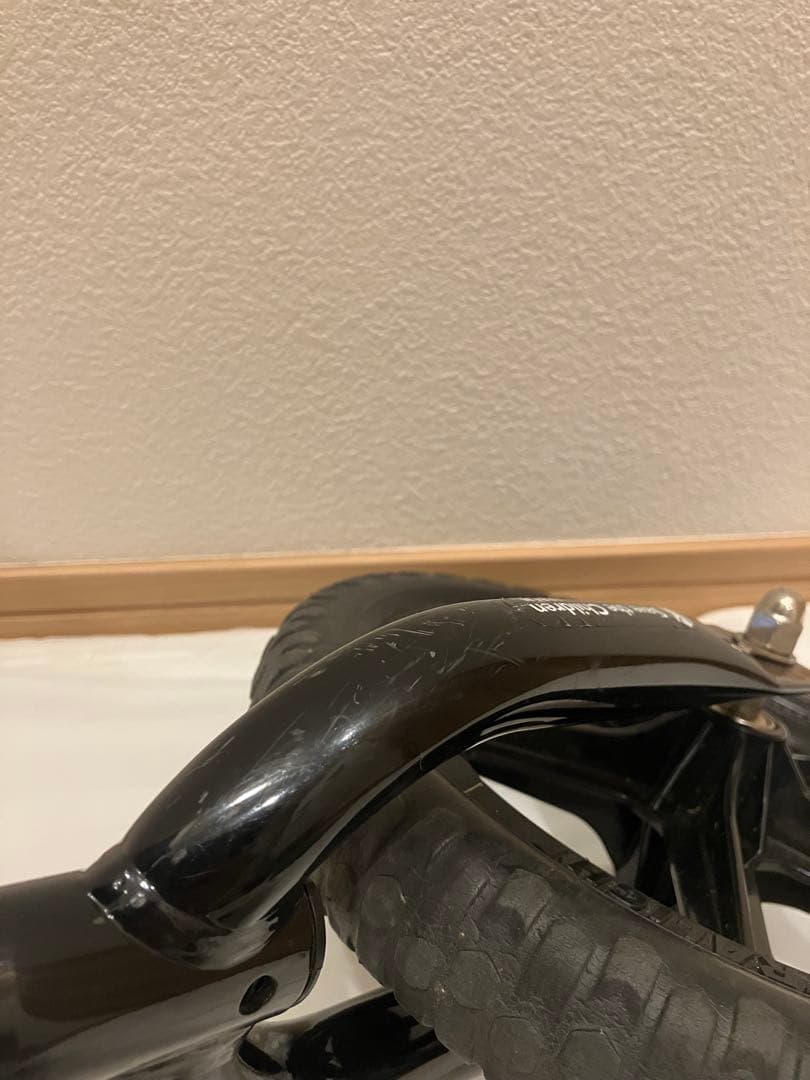 STRIDER ストライダーバランスバイク ホワイト　限定色