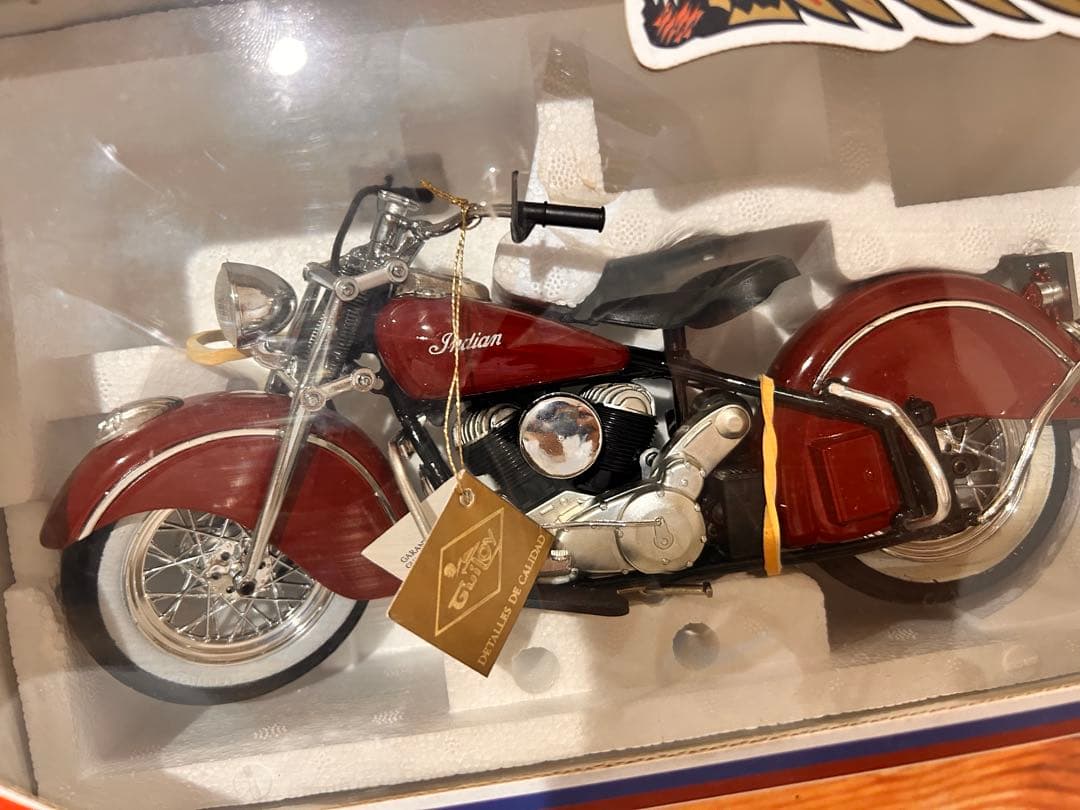 インディアンモーターサイクル　indian ダイキャスト　ブリキ　インテリア