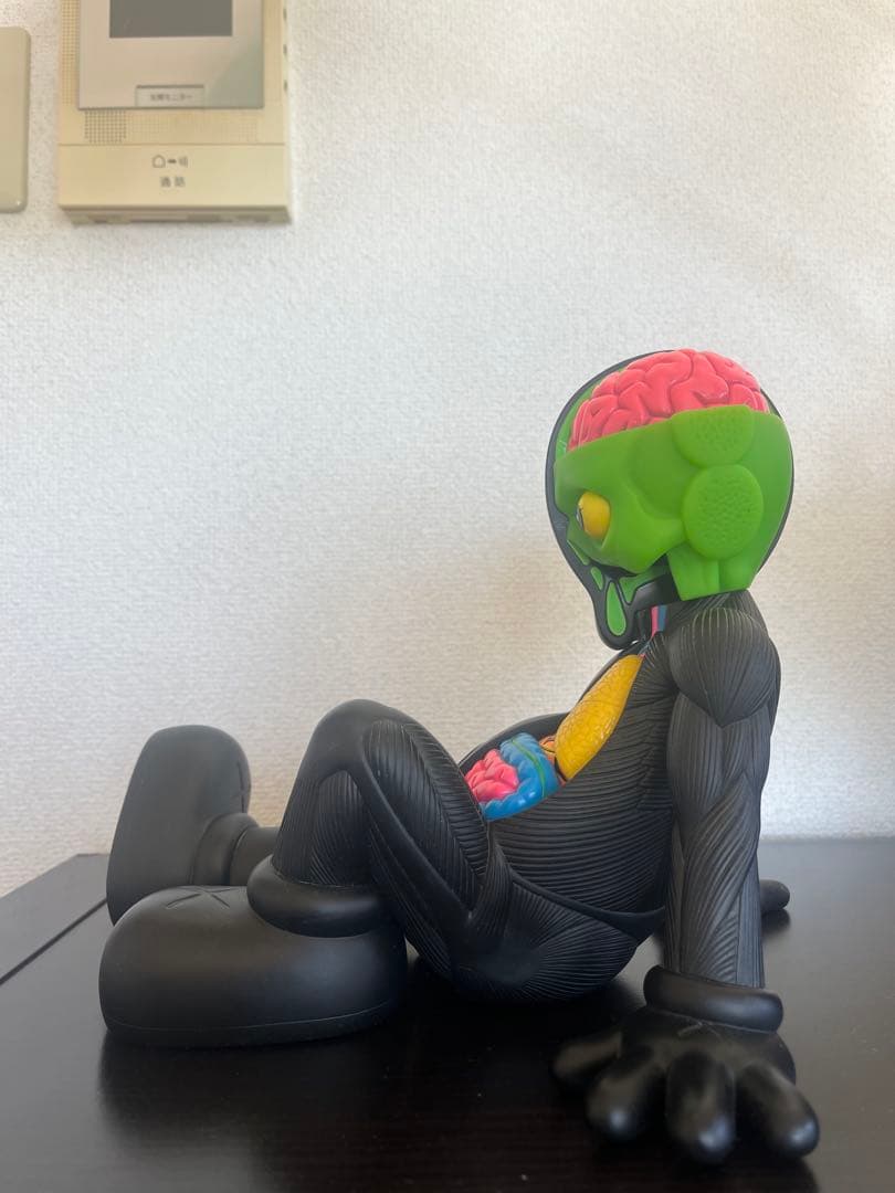 KAWS COMPANION (RESTING PLACE) 2013年製