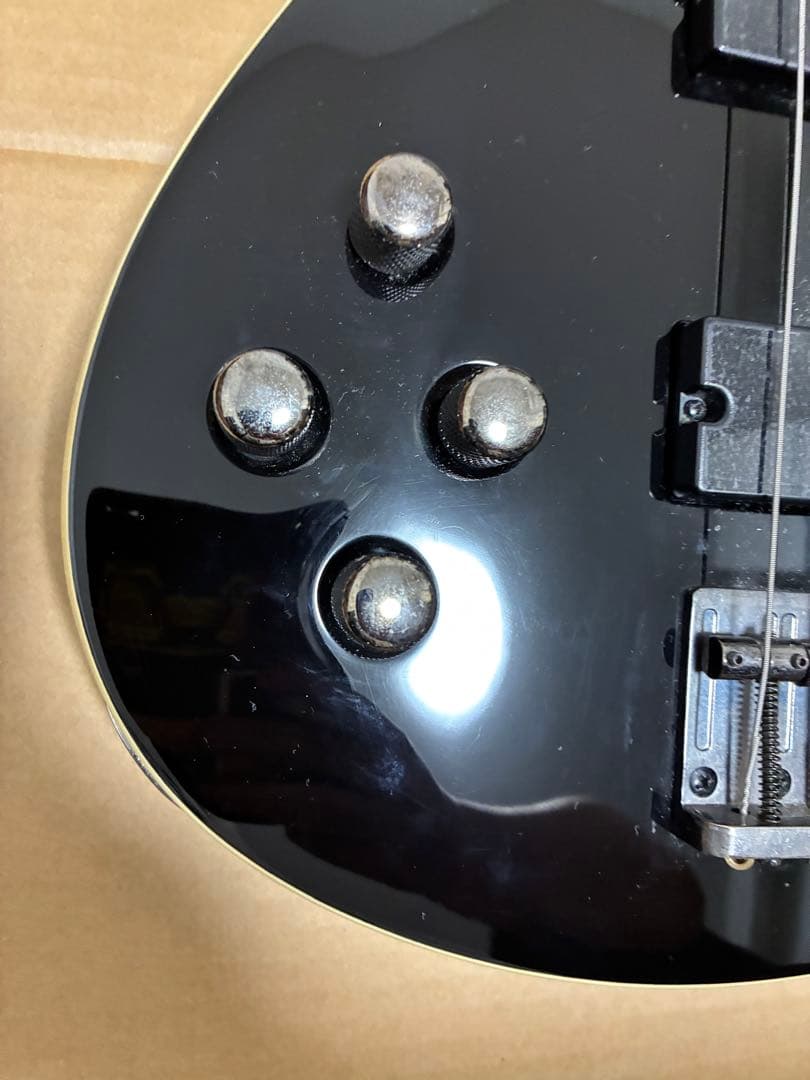 Schecter Diamond Series OMEN EXTRA 4レフティ