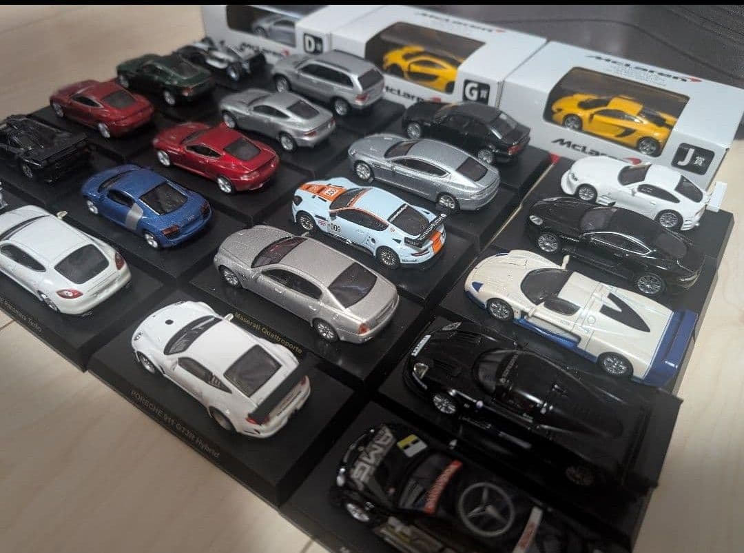 京商 1/64 欧州車 23台