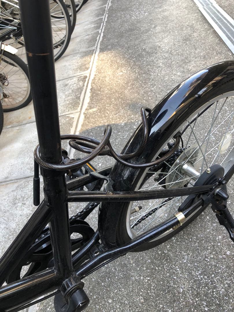 折りたたみ自転車 20インチ シマノ製 6段ギア　鍵付き　引き取り限定