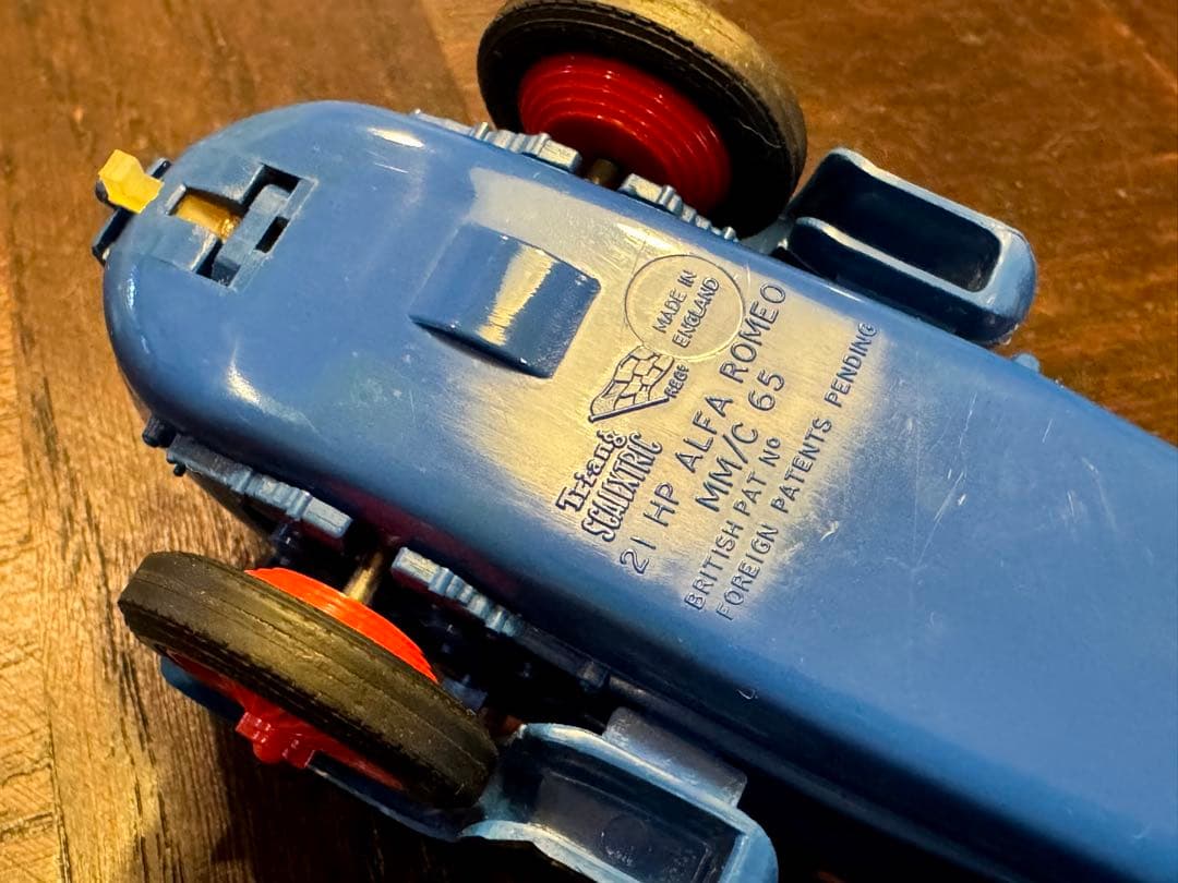 scalextricスケーレックスC65アルファロメオ 1933 スロットカー