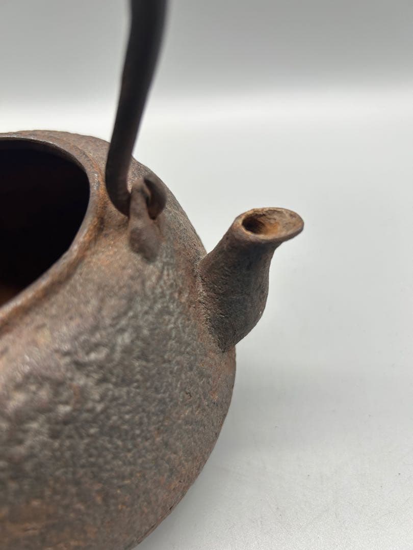 鉄瓶　紫金銅