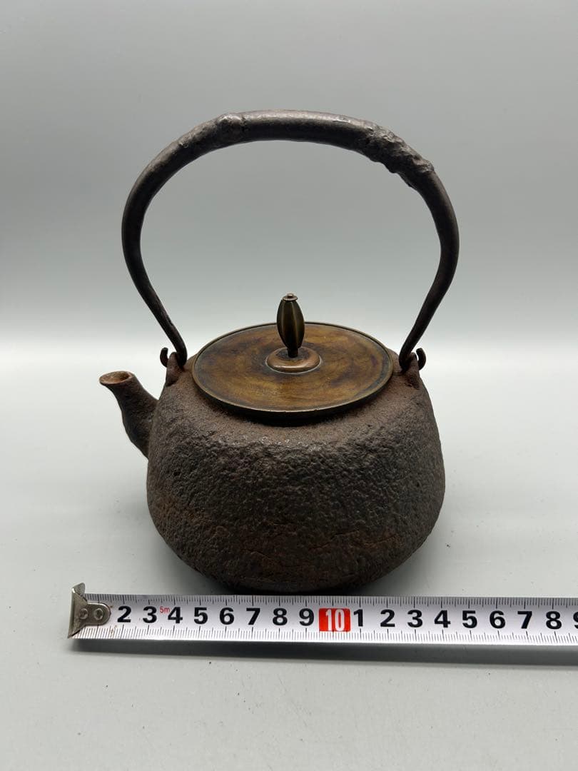 鉄瓶　紫金銅