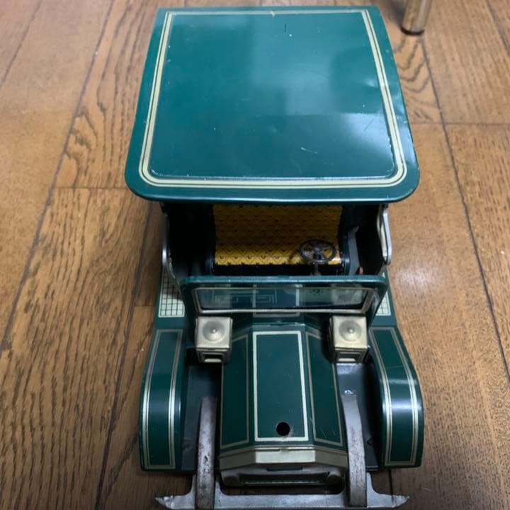 ブリキの自動車　値下げしました