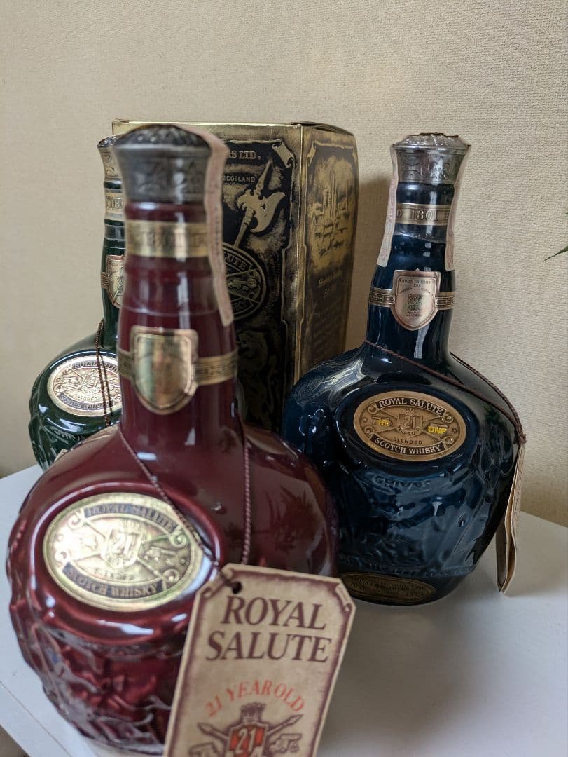 未開封　古酒　 SALUTE 21年 スコッチウイスキー 赤青緑　3本