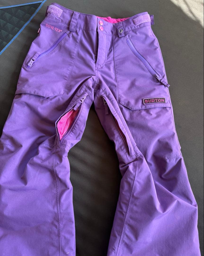 Burton バートンGORE-TEX スノーボードパンツ　キッズMサイズ