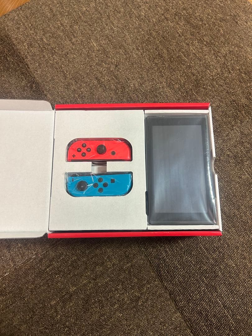 新品未使用‼️Nintendo Switch 本体 ネオンブルー・レッド
