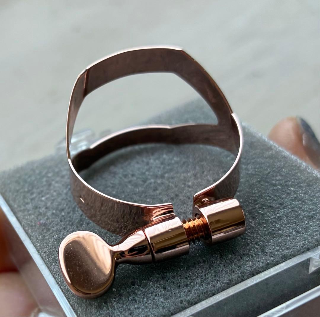 【未使用】 SELMER アルトサックス用 リガチャー ピンクゴールド