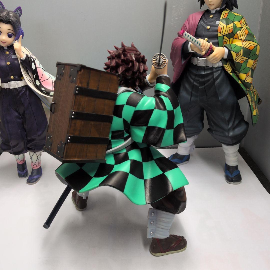 鬼滅の刃 竈門炭治郎 冨岡義勇 胡蝶しのぶ フィギュア 3種セット