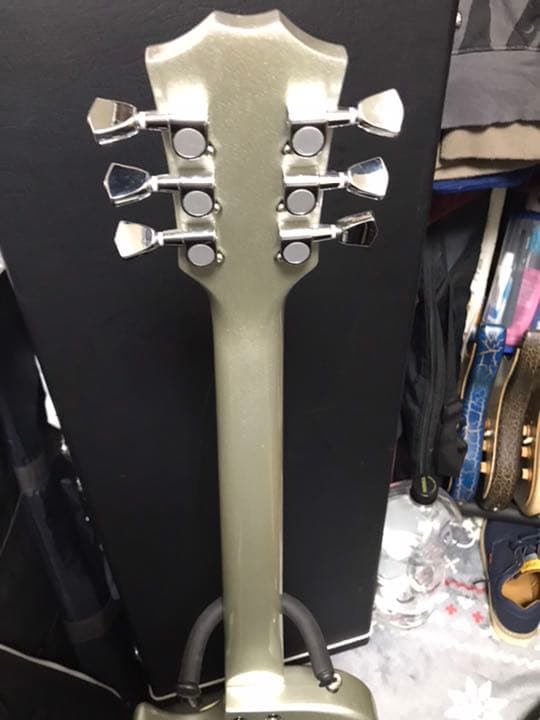 スト－ム　レスポ－ル　中古　美品‼️ シルバ－系の色