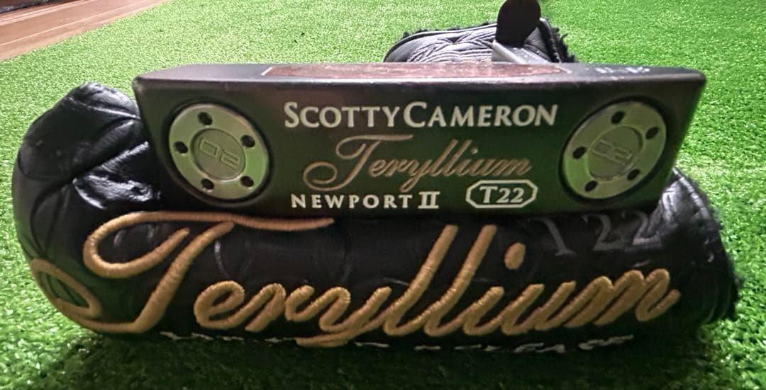 スコッティキャメロン　T22 トレリウム Newport II 33インチ