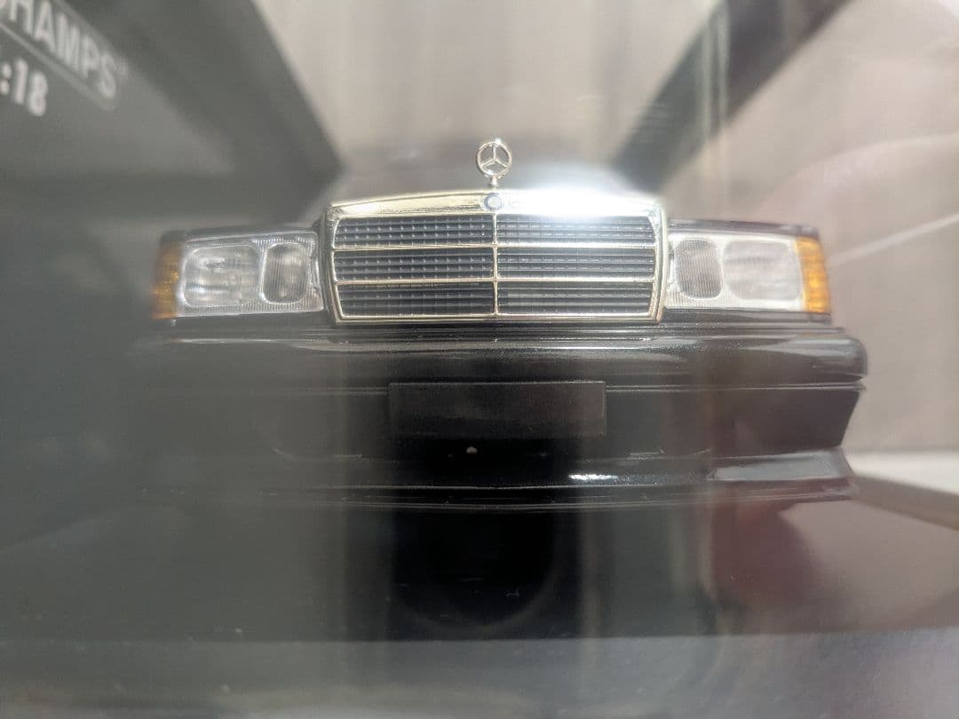 ベンツ　1/18 190E EVO2 ミニカー　AMG ミニチャンプス　京商