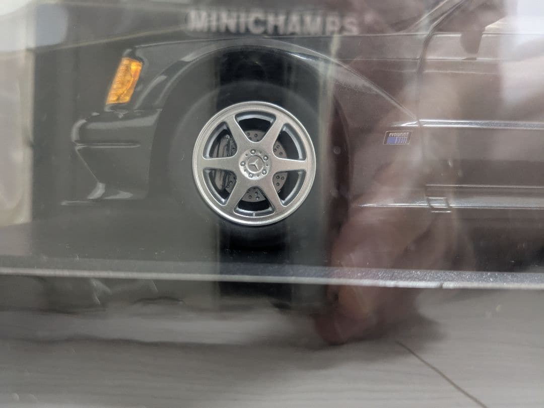 ベンツ　1/18 190E EVO2 ミニカー　AMG ミニチャンプス　京商