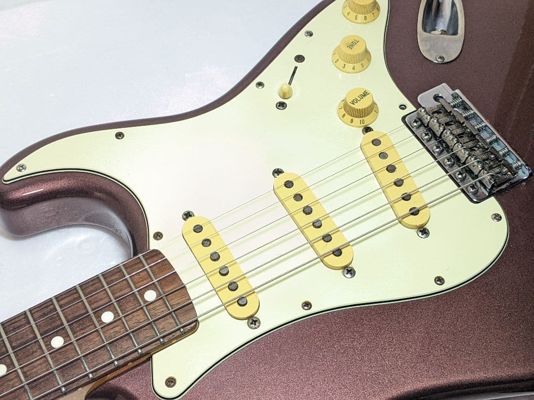 Fender Japan Burgundy Matching Head ストラト