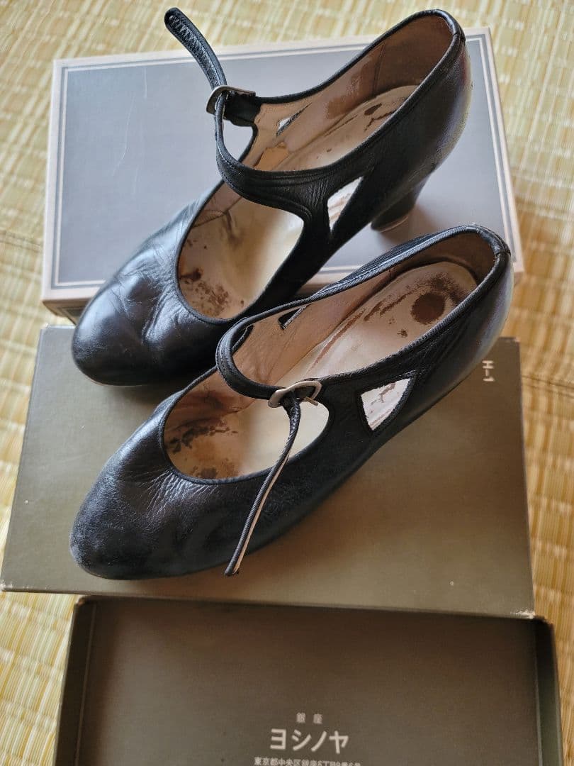 25000円で購入した特注タップシューズ