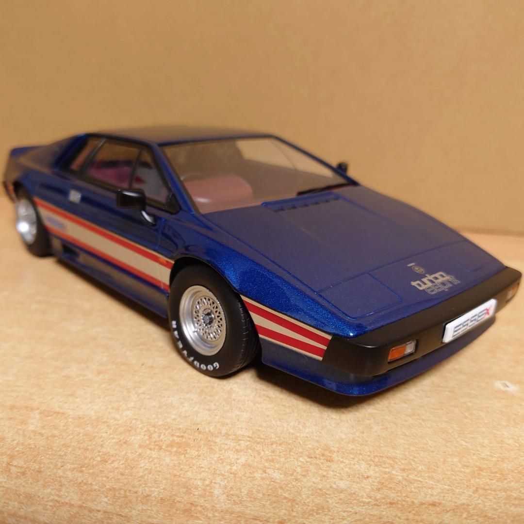 1/18 ロータスエスプリターボ ブルー 1981 Lotus Esprit