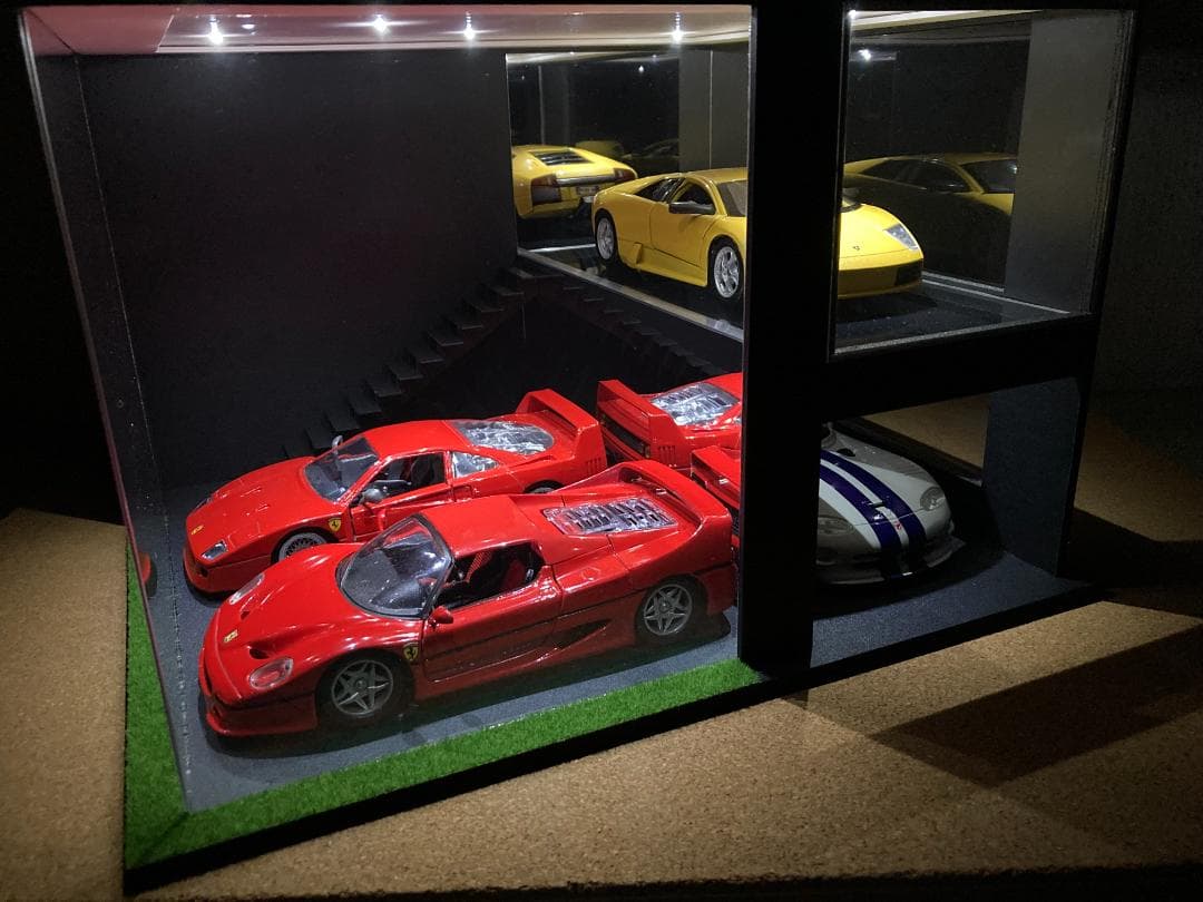 モデルカー用ジオラマ：1/24 ショールーム＆ガレージⅣ／希少モデル！