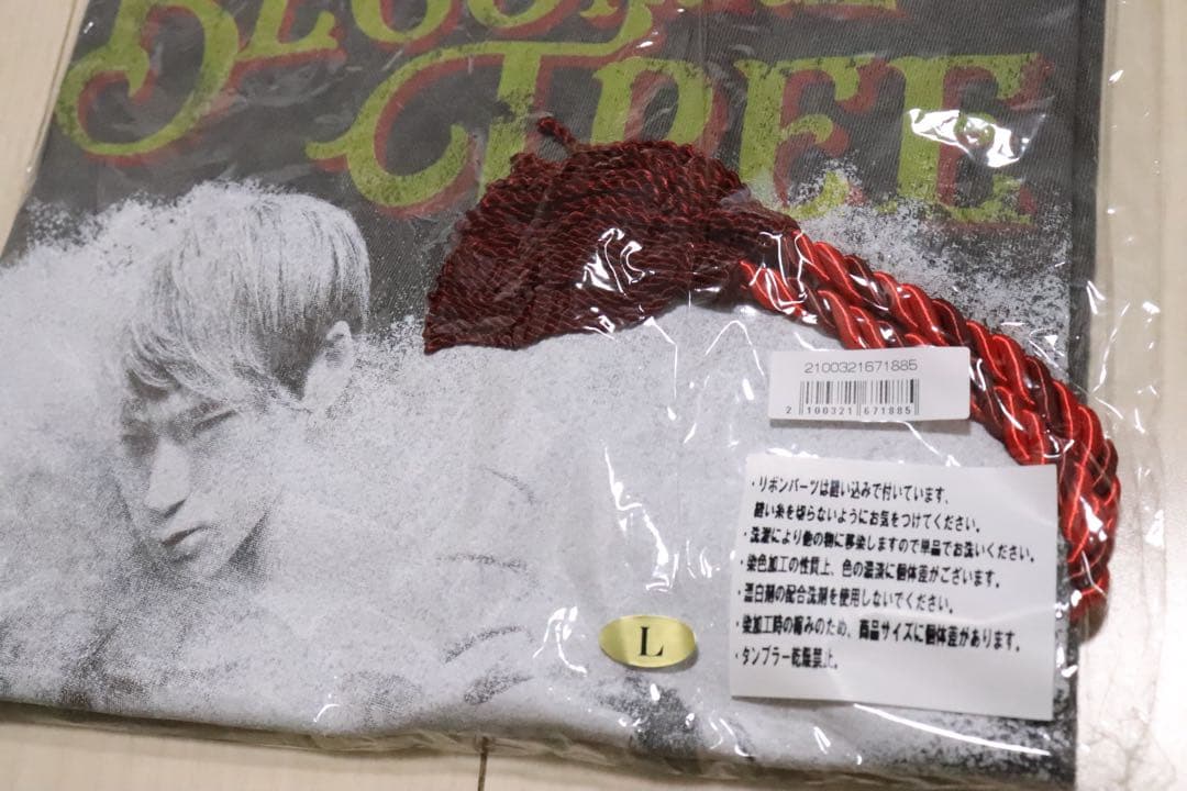 【新品】UVERworld BECOME TREE TAKUYA∞ Tシャツ