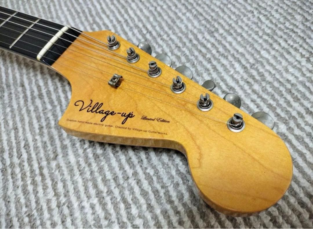［美品］ハンドメイド　ジャガー　エレキギター