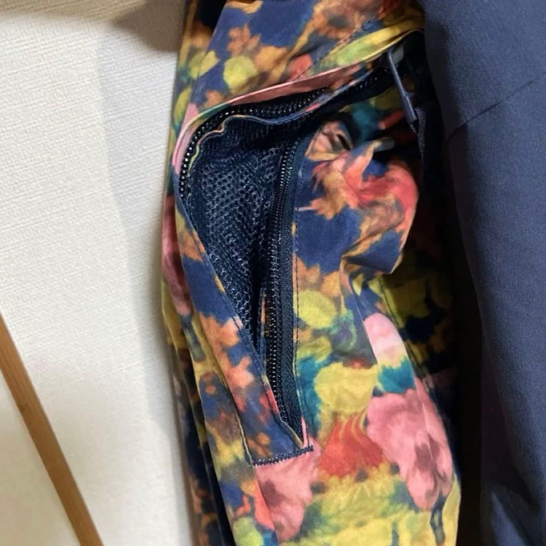新品未使用　BURTON スノーボードジャケット S 女性用 レディース